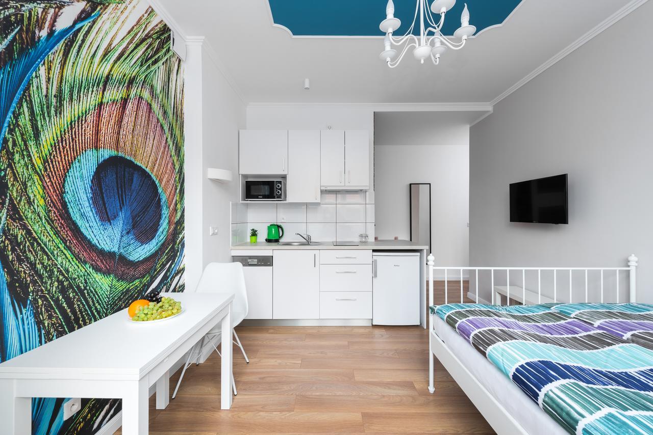 Cracow Rent Apartments - Spacious Apartments For 2-7 People In Quiet Area - Kolberga Street Nr 3 - 10 Min To Main Square By Foot Краков Экстерьер фото