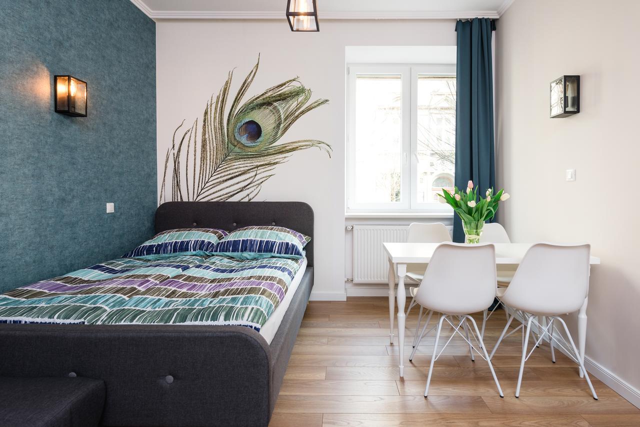 Cracow Rent Apartments - Spacious Apartments For 2-7 People In Quiet Area - Kolberga Street Nr 3 - 10 Min To Main Square By Foot Краков Экстерьер фото